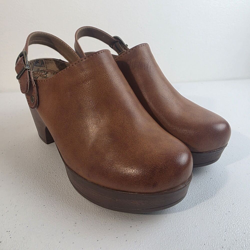BOC Women's Adel Clog Style# BC0040016 Size 6 Tan New NIB $105 MSRP